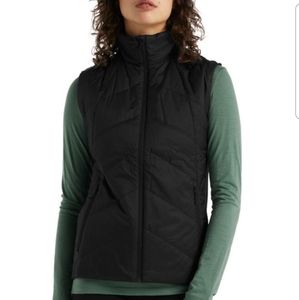 NWT Icebreaker Helix Vest Wmns M
